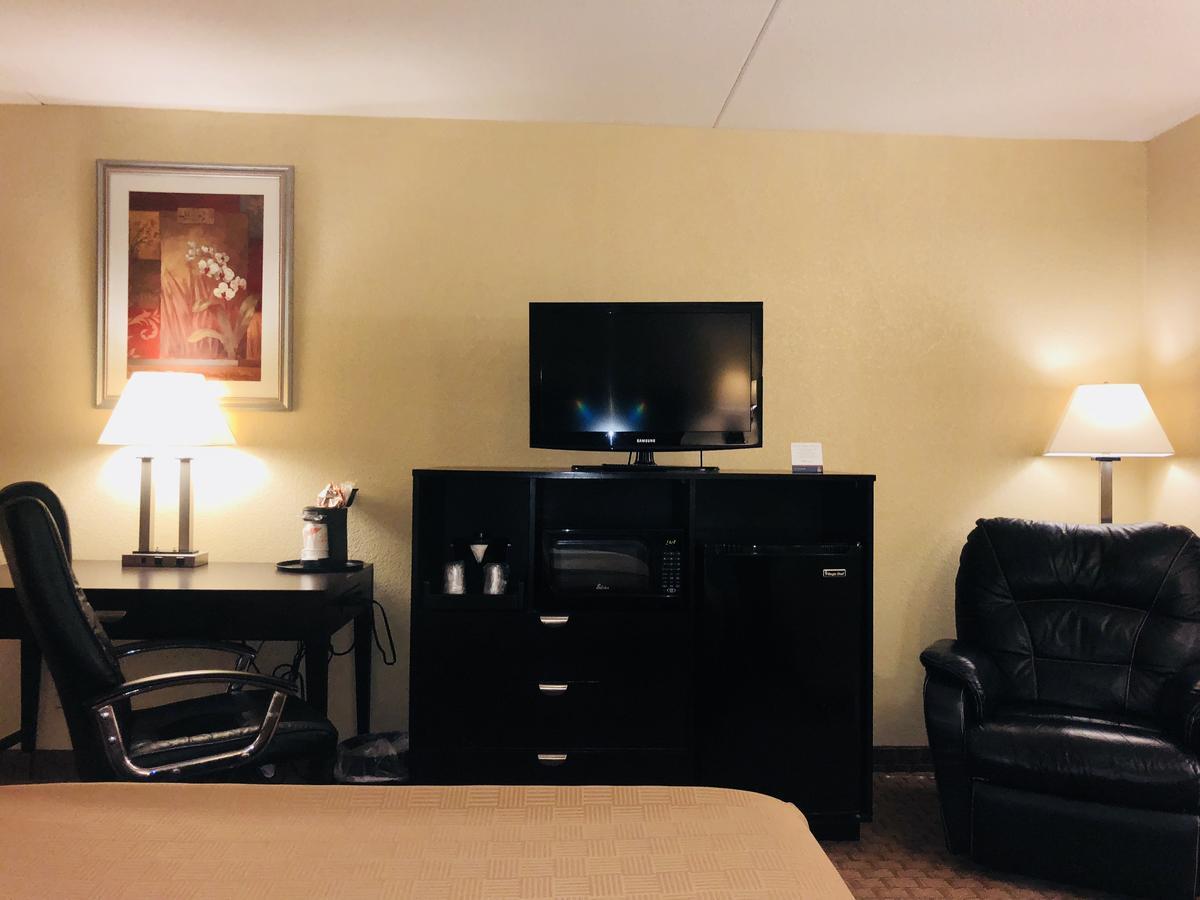 Hotel Wingate By Wyndham Airport Wichita
